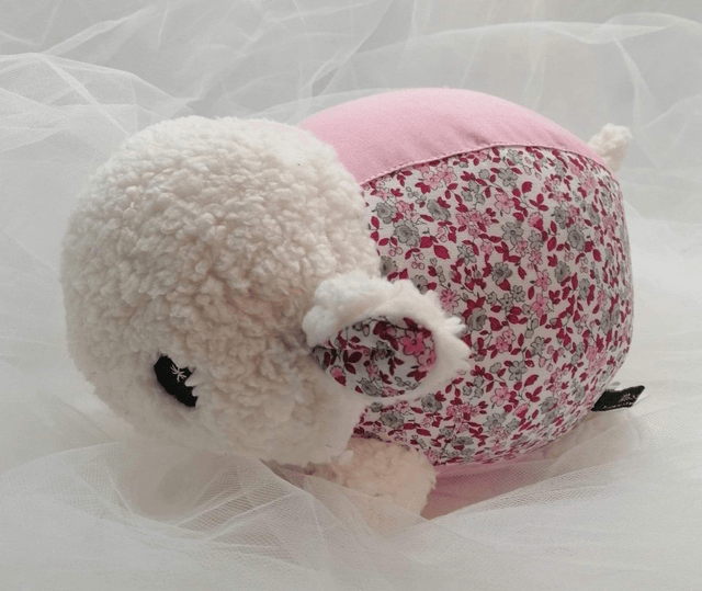 Lalie , le mouton musical