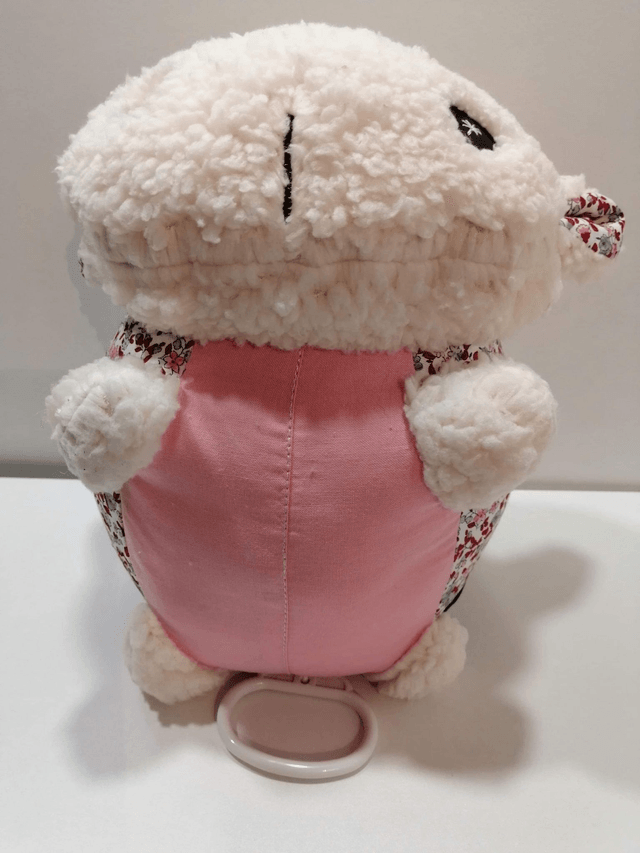 Lalie , le mouton musical